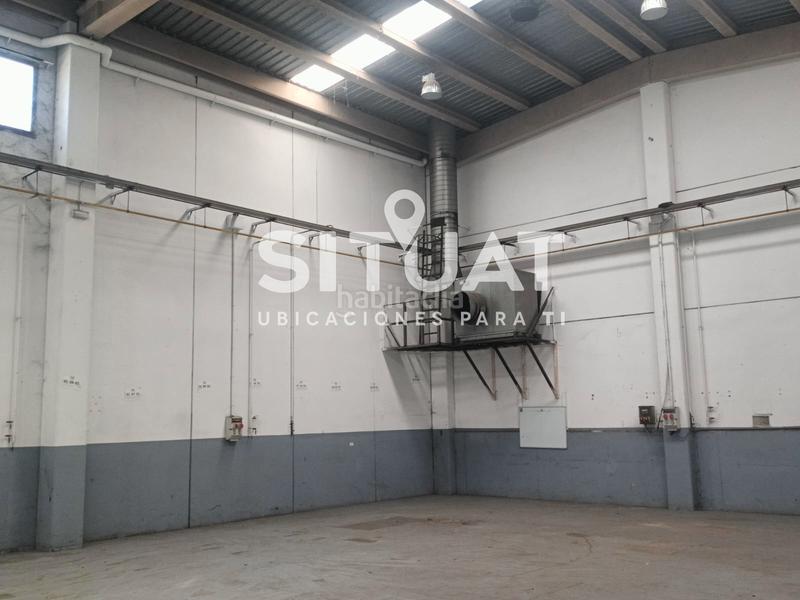 Foto 24988f95-e2c4-42f6-835a-5e10ac83e93e. Rent industrial building in carrer del segre 5 in Sant Cugat del Vallès