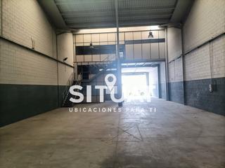 Location Bâtiment à usage industriel à Carrer de indústria 48. Nave con instalaciones lista inicio actividad