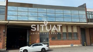 Industrial building in Avinguda santa coloma 34. Nave industrial ideal para almacen con montacargas