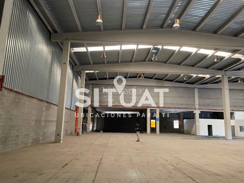 Foto c8917179-7e85-43af-a845-8dcbf8c8923c. Lloguer nau industrial a avinguda compositor bizet 12 a Rubí