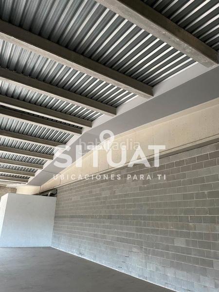 Foto fcd8165d-4e83-4a42-a0c5-8c63308ee6fb. Lloguer nau industrial a avinguda compositor bizet 12 a Rubí