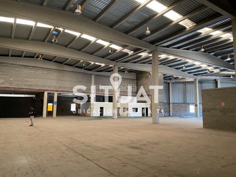 Foto 8abe479a-e121-4d3f-b00b-f83b0541d026. Location bâtiment à usage industriel dans avinguda compositor bizet 12 dans Rubí