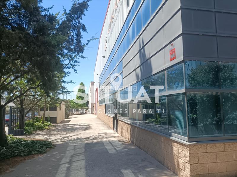 Foto aabc385c-f746-4c7f-ac0c-a5c191219664. Affitto capannone industriale in carrer praga 8 in Rubí