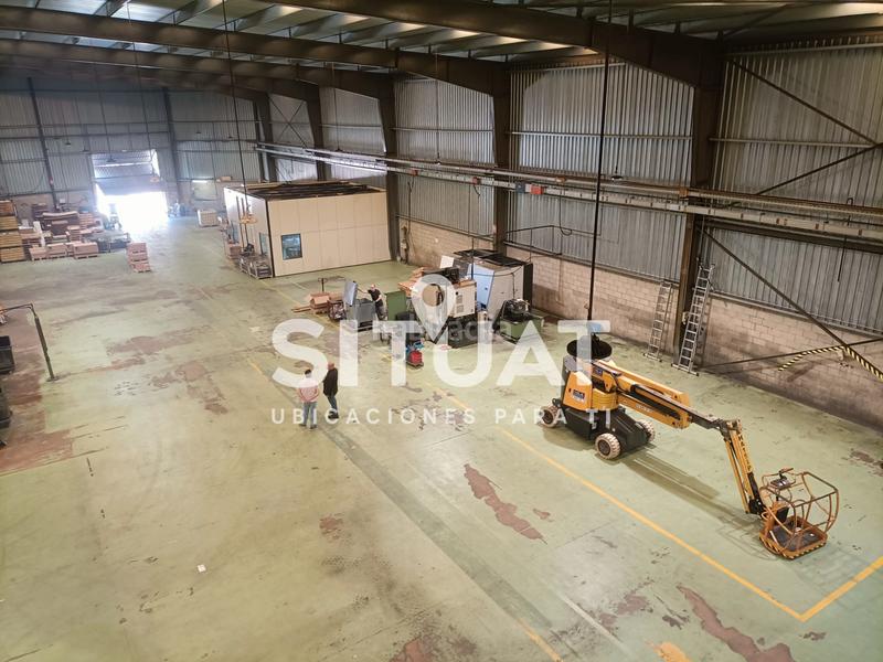 Foto 7f25a7bd-9026-4a2b-b59a-a4070623716a. Lloguer nau industrial a carrer praga 8 a Zona Industrial Rubí