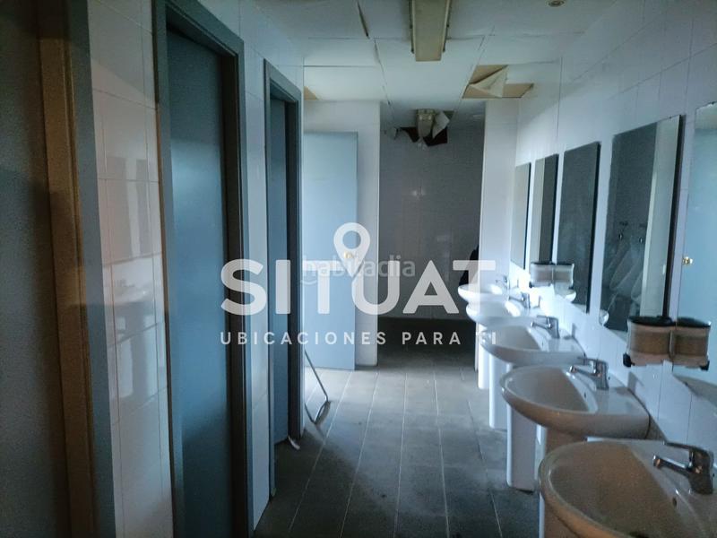 Foto 6a4eef75-4d59-4bfe-8ce0-bfa9a1442ab4. Miete fabrikhalle in carrer praga 8 in Zona Industrial Rubí