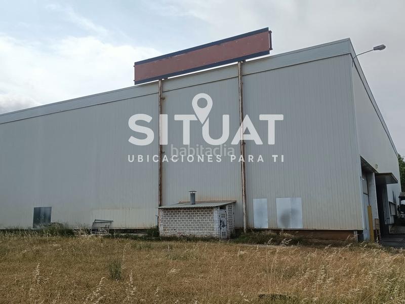 Foto 2a4b87af-1bc4-4100-b3df-bf50af7b3dae. Nau industrial a carrer estàtica 11 a Castellbisbal