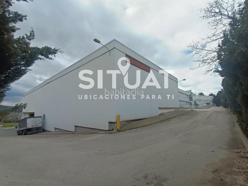 Foto 7a050bb3-9565-42f4-b7e9-ca67711f58fd. Nau industrial a carrer estàtica 11 a Castellbisbal