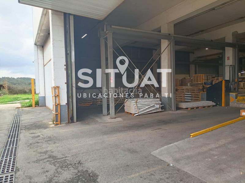Foto 7a6acd3d-6a5a-4479-86c0-135b1c068958. Nau industrial a carrer estàtica 11 a Castellbisbal