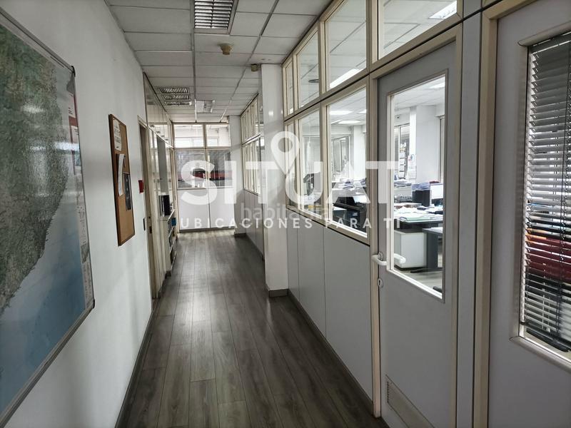 Foto ef9a5ff9-c3d4-4807-a7c4-c40f58062abe. Nau industrial a carrer estàtica 11 a Castellbisbal