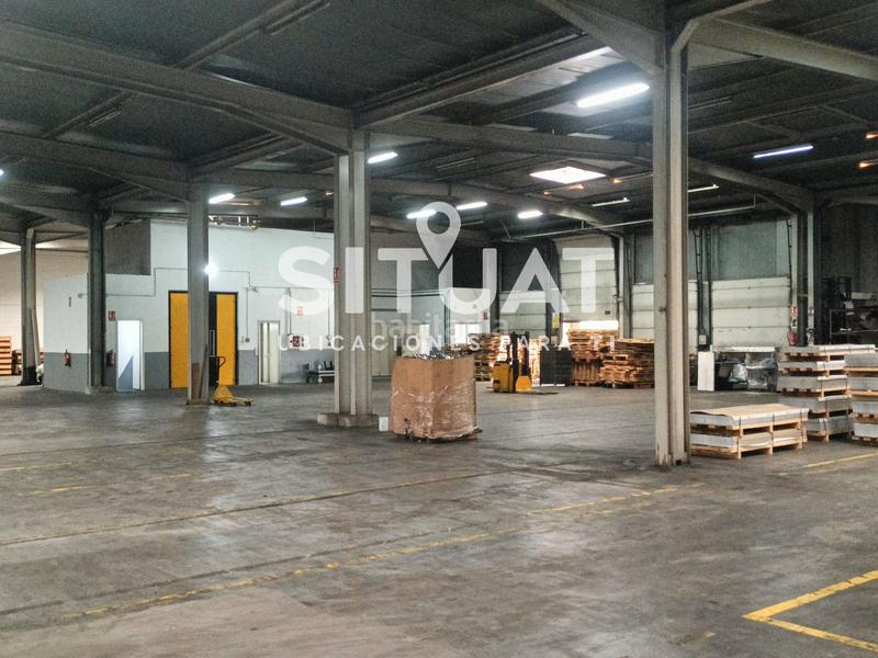 Foto f04cb465-f85a-44f4-a170-03124aa05eb0. Nau industrial a carrer estàtica 11 a Castellbisbal