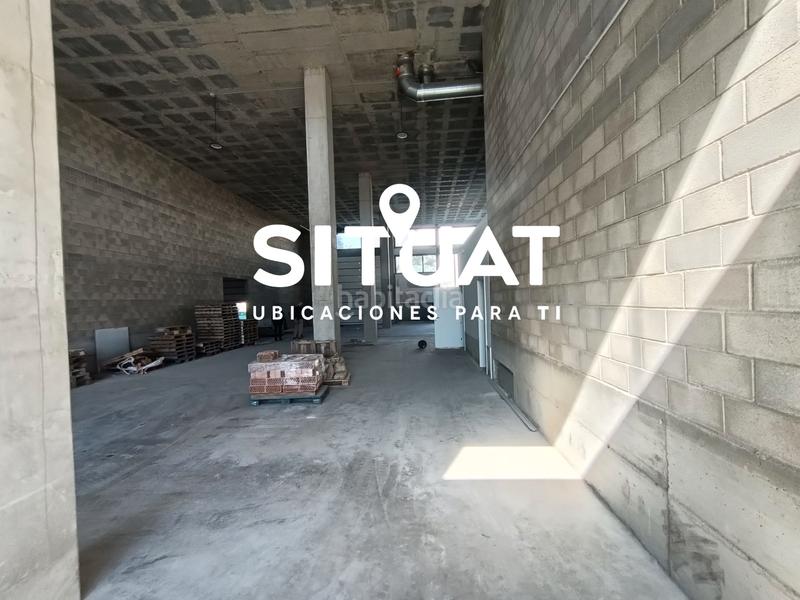 Foto 1c8f6619-136e-45b2-bd0f-861fe67495a4. Miete fabrikhalle in calle de pablo iglesias 17 in Hospitalet de Llobregat (L´)