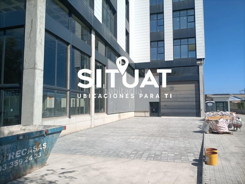 Foto 57132fd5-691c-43c6-8698-7e75f5fe42df. Affitto capannone industriale in avinguda joan carles i 8 in Hospitalet de Llobregat (L´)