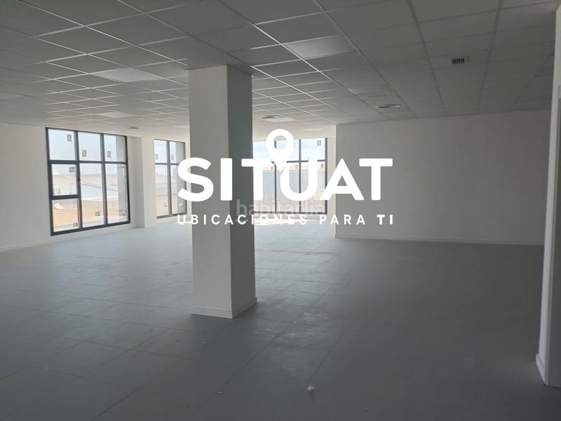 Foto 2b072054-6090-4190-9806-78a644f99364. Location bureau dans avinguda joan carles i 30 dans Hospitalet de Llobregat (L´)