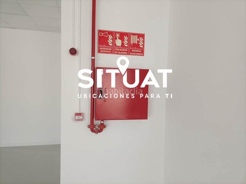 Foto 68ffac05-4f41-4094-937f-383ab41651de. Rent office space in avinguda joan carles i 30 in Hospitalet de Llobregat (L´)