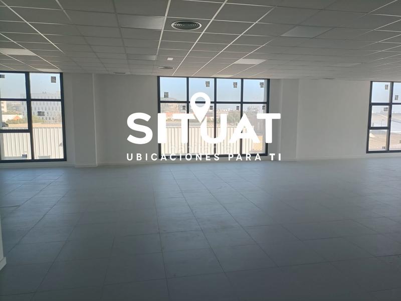 Foto e378fd03-2ca0-4b2b-b33e-8fc2a2258d5a. Rent office space in avinguda joan carles i 30 in Hospitalet de Llobregat (L´)