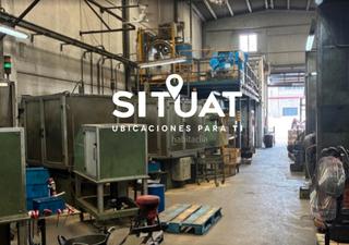 Bâtiment à usage industriel à Ronda de santa eulàlia 31. Nave adosada con patio delantero y 10 m de altura diafana en exc