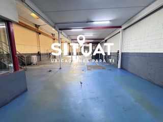 Miete Fabrikhalle in Avinguda de sant julià 50. Nave industrial tipo a adosada  impecable con puente grua patio