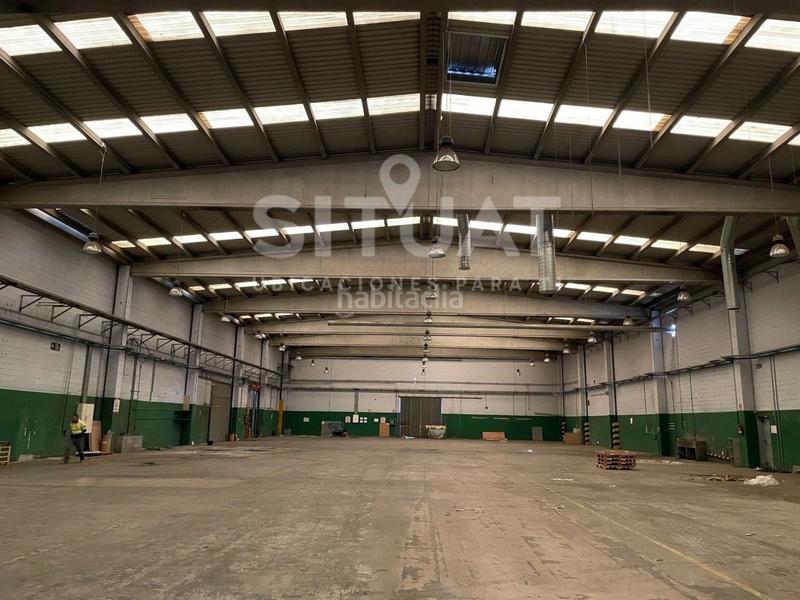 Foto 37b710b0-784d-4010-97e4-1dd666cb20ce. Affitto capannone industriale in avinguda compositor bizet 49 in Rubí