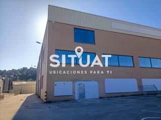 Location Bâtiment à usage industriel à Carretera de sant boi 79. Nave tipo c aislada a estrenar de 3 plantas de 1200 m2 cada una