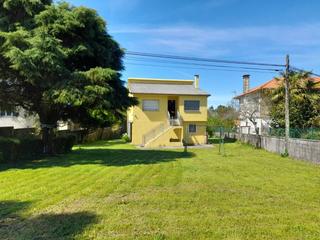 Maison en Cruce sesmonde 42. Casa en venta en vilasantar