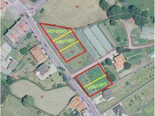Finca rústica en Travesía pedrouzo 8b. Terreno en venta en curtis