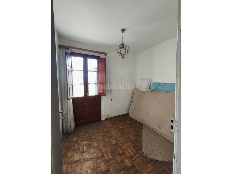 Foto de0268ce-7a41-4b62-82c3-a5fb878a8a21. Casa adossada a calle avenida principal 6 a Curtis