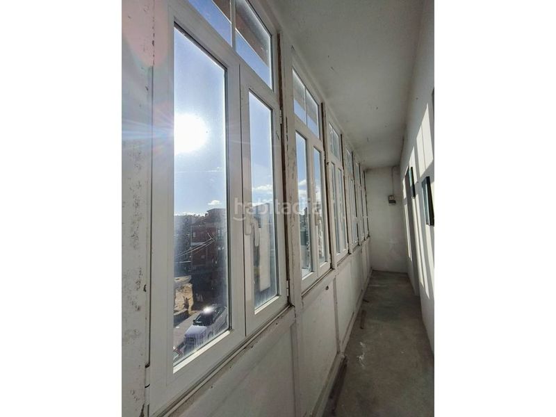 Foto e90895b8-6334-4961-bd90-396c3264a437. Casa adossada a calle avenida principal 6 a Curtis