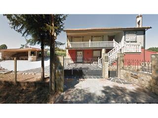 Casa  Santiso. Se vende casa en aranga