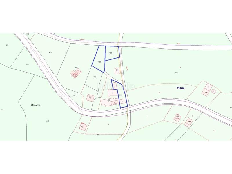 Foto a0eb2225-7e86-4bf8-bfbe-811bf9eb3a75. Maison avec parking dans Sobrado