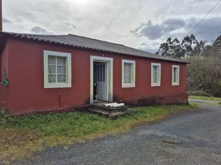 Casa  Lugar rio bexo. Se vende casa en aranga