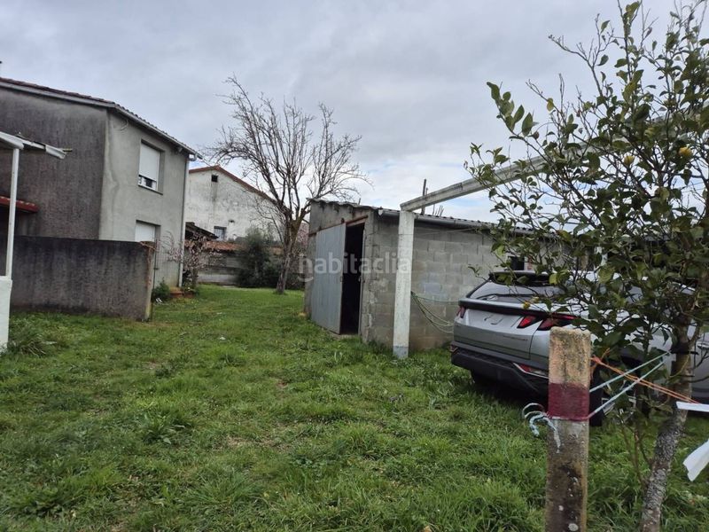 Foto 6ca1f51a-ed6e-45ef-b811-37cefeddb809. Casa amb aparcament a Vilasantar