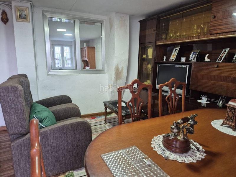 Foto eb822dcb-d694-4d9d-a113-4941d274f206. Casa amb aparcament a Vilasantar