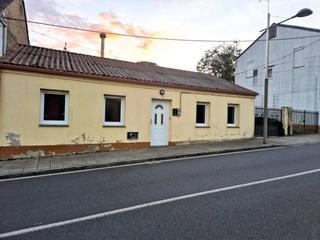 Casa  Paio rodrguez. Se vende casa en curtis