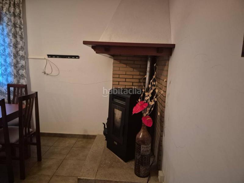 Foto b769444d-5fbf-4243-b1e0-00ab21996253. Haus mit parking in Curtis