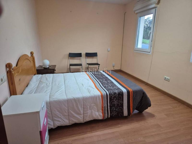 Foto d448e5c3-dd1a-44b2-894e-0076e82eb9f2. Haus mit parking in Curtis