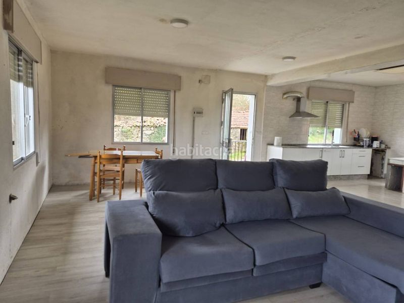 Foto 43775fe9-3a79-4043-9397-c10dc55551ed. Casa amb aparcament a Sobrado