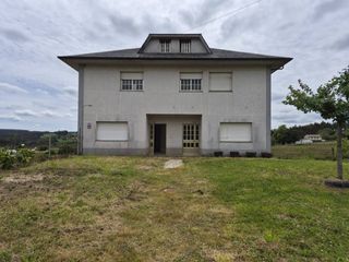 Haus  Calle lugar pombo. Se vende casa en aña frades