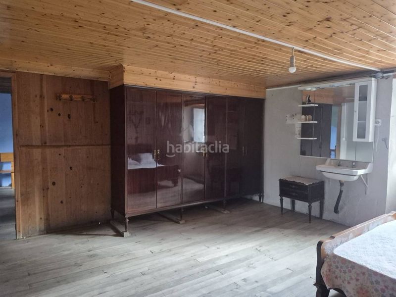 Foto 5a998b4a-d1f1-4ff2-a60d-41fd846f5b07. Casa a Sobrado