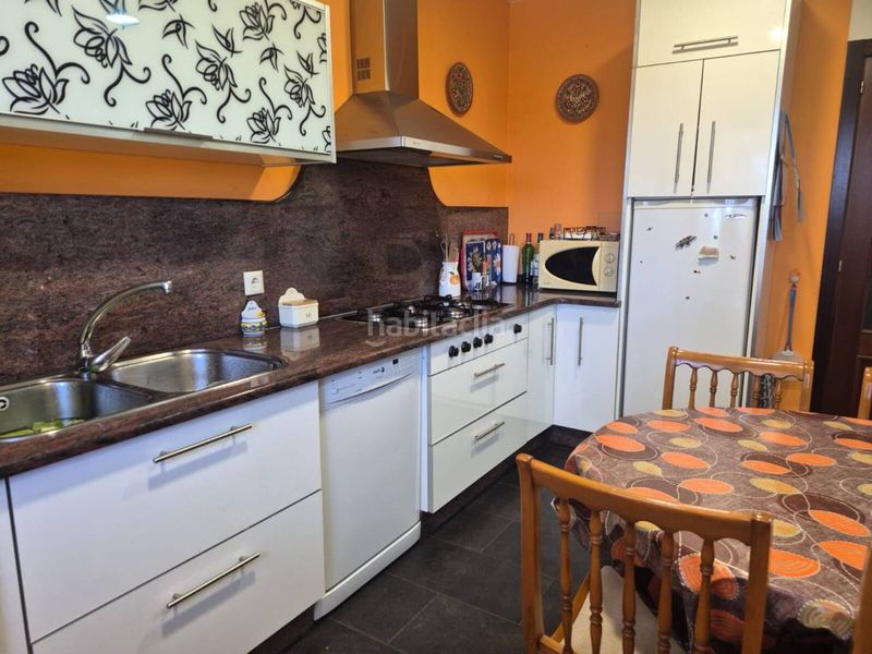 Foto f0e6f262-b838-466e-9518-06f57bdadeb6. Casa a Mesía