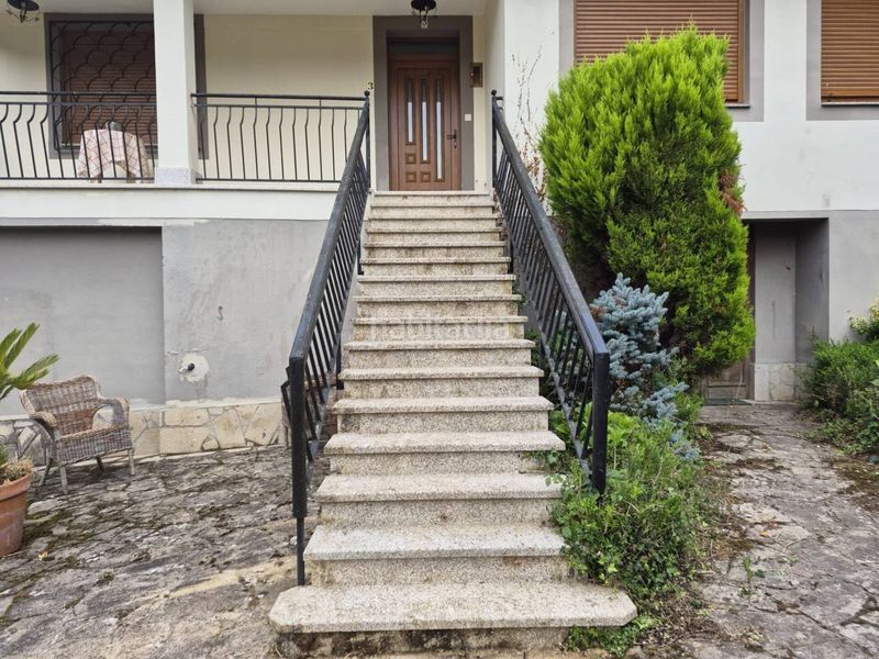 Foto f61e1229-7b3a-4353-8d30-1033f0071970. Casa a Aranga