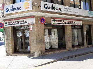 Oficina  Carrer barcelona. Local oficina en venta en calella