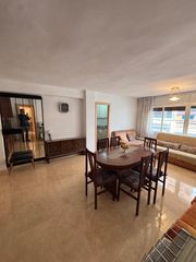 Appartement à Calella. Pis reformat amb terrassa a la zona del far de calella