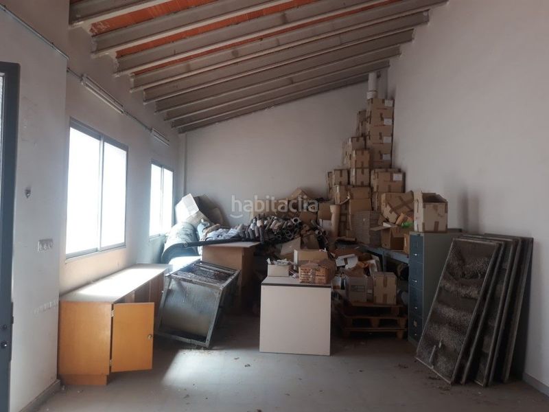 Foto c6c45237-2b49-4312-b40b-77ef8b2ac3fa. Local comercial a Almansa