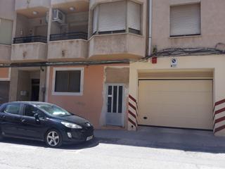 Local Comercial  Calle doctor fleming. Excelente oportunidad!!