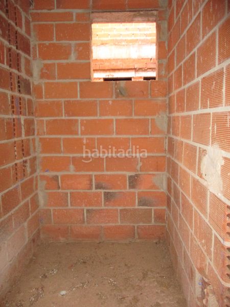 Foto f3a7bf85-a86c-46f6-86b8-67739c481025. Gebäude in calle camino real 144 in Gineta (La)