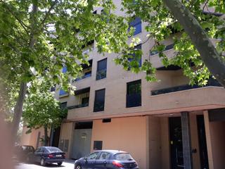 Car parking in Avenida ayora 31
