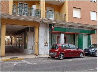 Geschäftsraum in Avenida de los reyes católicos 57. Excelente oportunidad de inversión