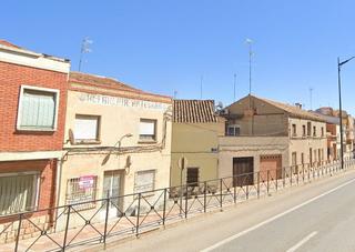 Maison à Calle mártires 102. Excelente inmuenble como inversión