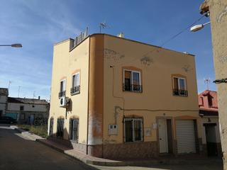 Maison à Calle alfonso iniesta 28. Casa pozo cañada