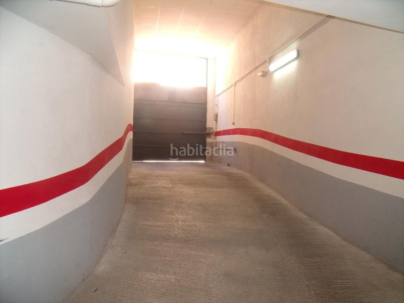 Foto 876b2d57-ad18-4a43-86f3-6369f5f9449e. Posto auto in calle josé estrañi 22 in Estación Albacete